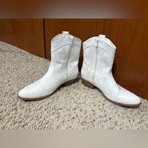 Pep Pep Cowgirl Western Ankle Boots